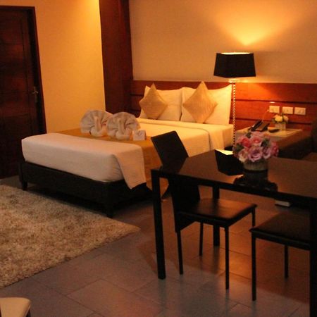 Grace Crown Hotel Angeles Ngoại thất bức ảnh