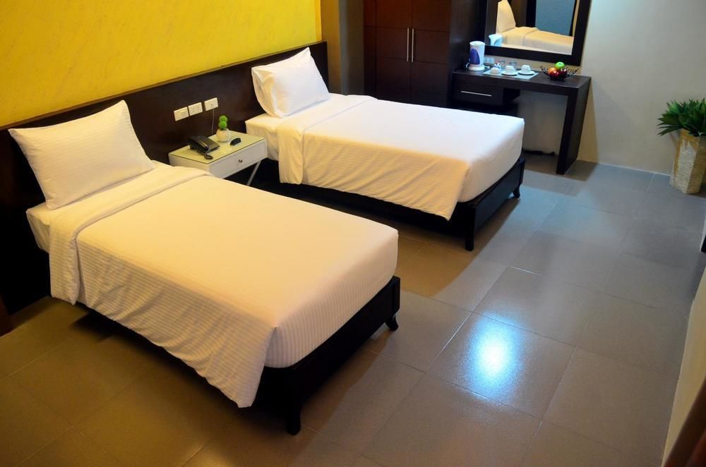 Grace Crown Hotel Angeles Ngoại thất bức ảnh