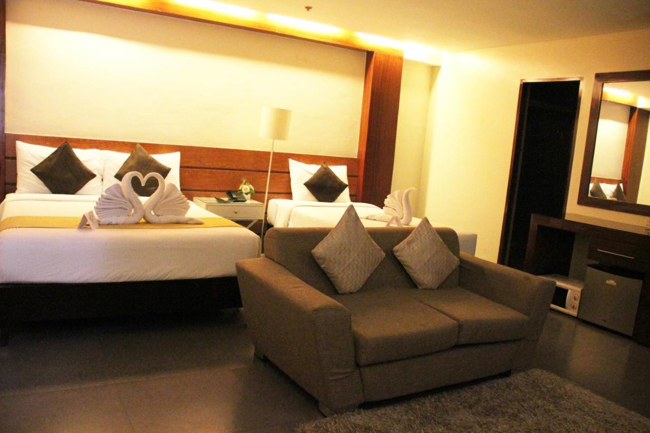 Grace Crown Hotel Angeles Ngoại thất bức ảnh